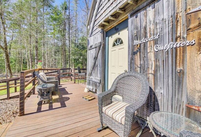 Rustic Searsport Cabin: Loft + Sunroom On 10 Acres