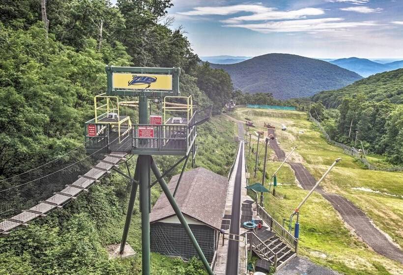 Wintergreen Resort Retreat   Walk To Slopes!