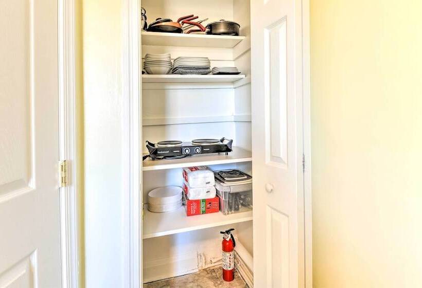 Baltimore Home < 2 Mi To Dtwn Towson