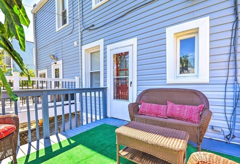 6 Mi To Dtwn Baltimore: Home W/ Fire Pit!