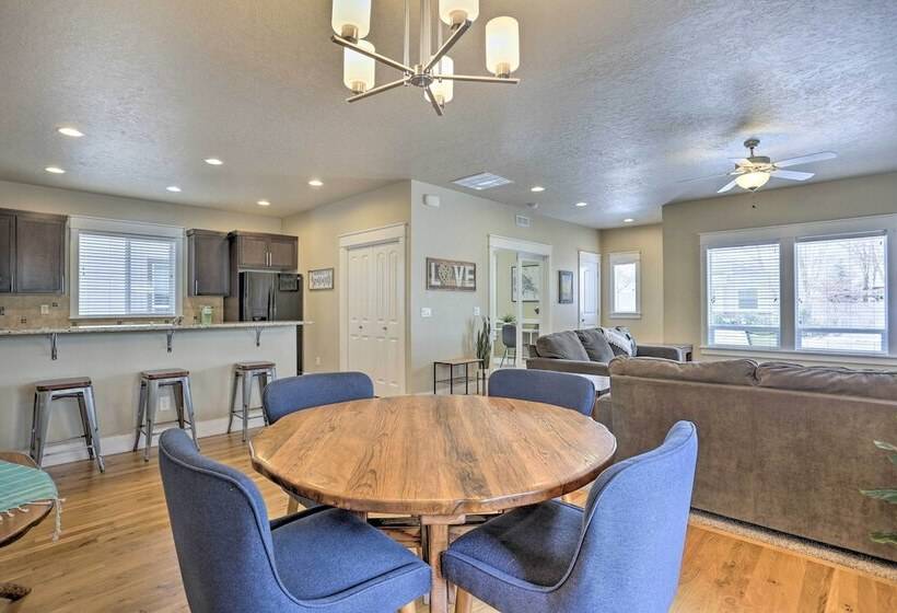 Charming Boise Home ~ 8 Mi To Downtown!
