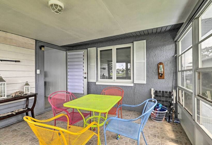 Charming Home W/ Patio, 7 Mi To Sunset Beach!