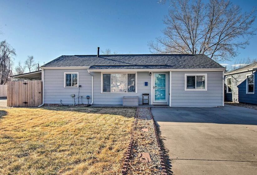 Centrally Located Aurora Home W/ Covered Patio