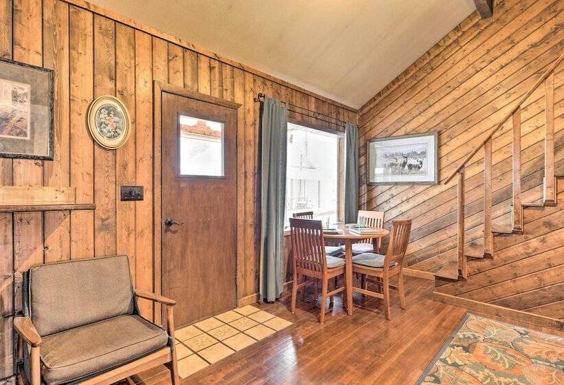 Cozy Log Cabin Escape In The Heart Of Creede!