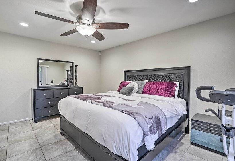 Pet Friendly Indio Retreat W/ Pool & Game Room!