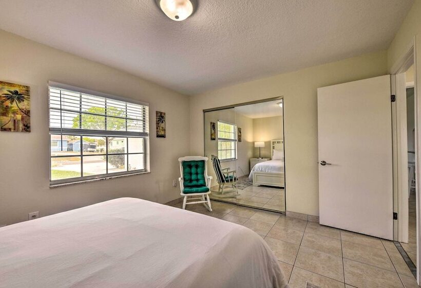 The Flamingo House  Apollo Beach Gem W/ Pool