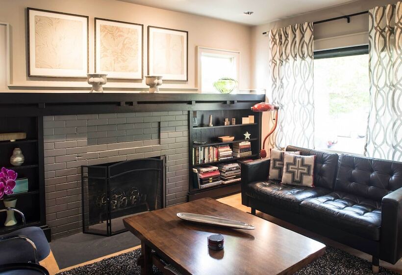 Updated Tacoma Home W/ Patio: 3 Mi To Downtown