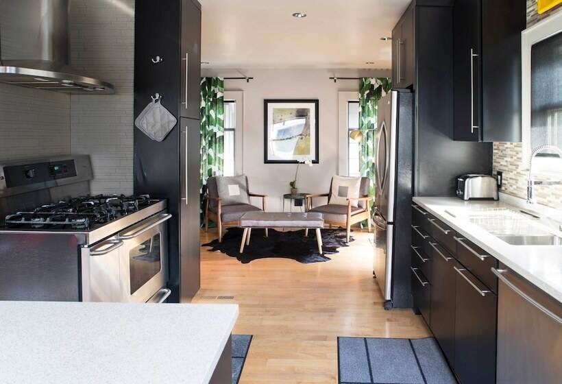 Updated Tacoma Home W/ Patio: 3 Mi To Downtown