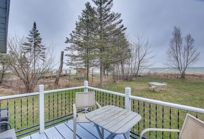 Serene Lakefront Baileys Harbor Home W/ Deck!