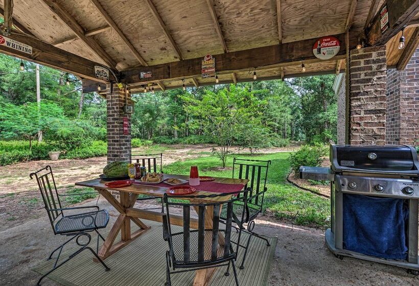 Bonifay Estate With Spring Fed Swimming Hole!