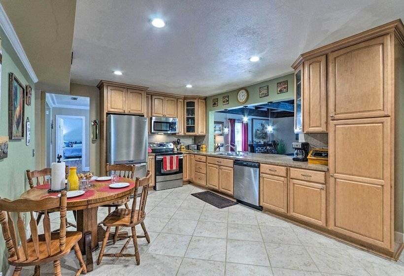 Bonifay Estate With Spring Fed Swimming Hole!