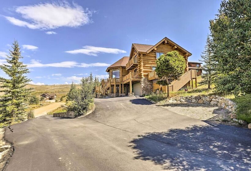 Skiing & Hiking Access: Spacious Granby Cabin!