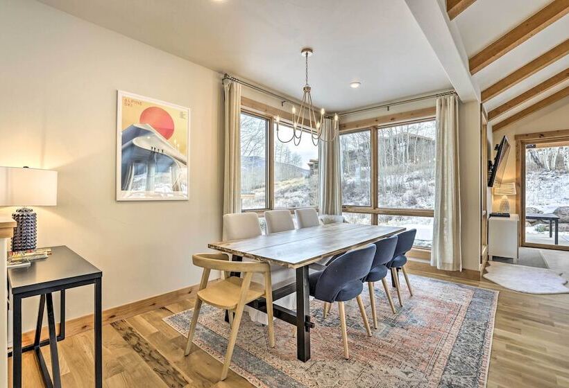 Luxe Home W/ Patio & Pool Access In Silverthorne!