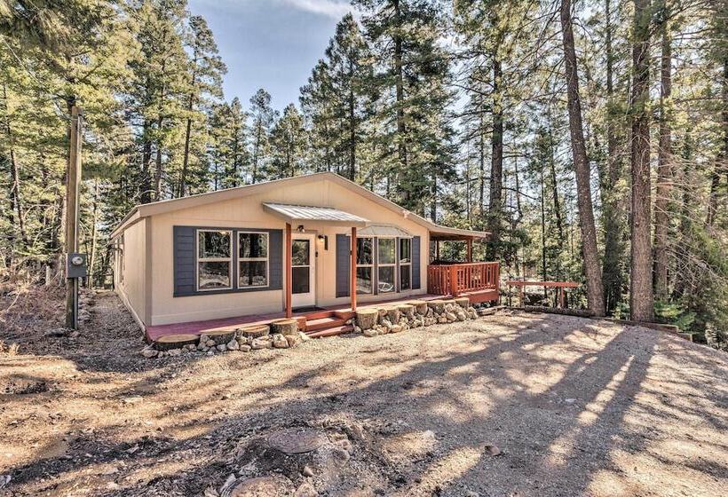 Relaxing Lincoln Forest Retreat W/ Wraparound Deck