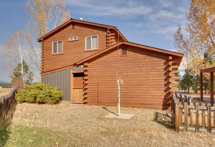 Rustic Village Lake Cabin Escape W/ Deck & Grill!