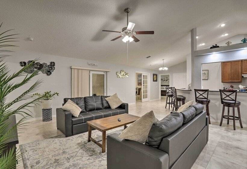 Seminole Home W/ Heated Pool + Spa ~ 4 Mi To Ocean