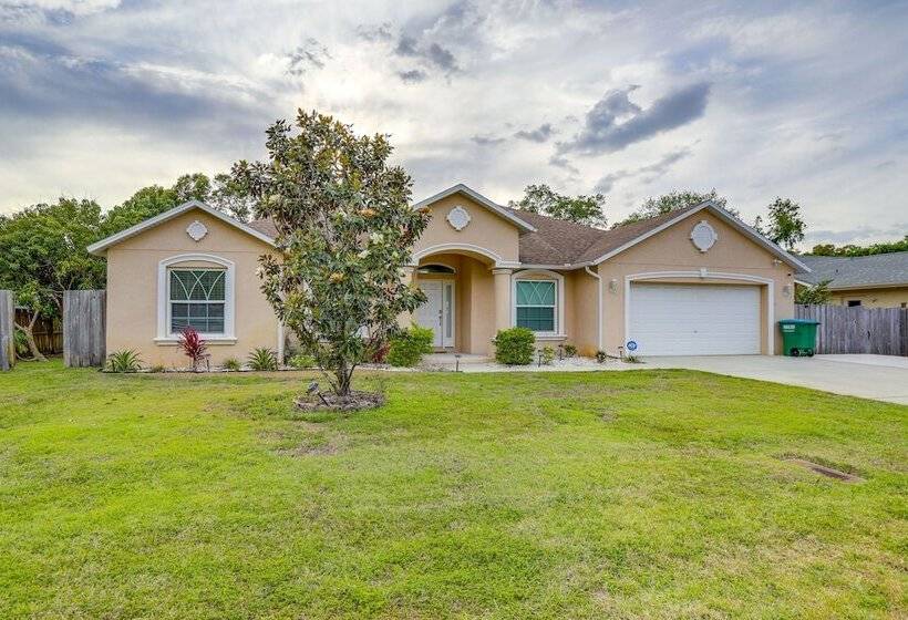 Seminole Home W/ Heated Pool + Spa ~ 4 Mi To Ocean