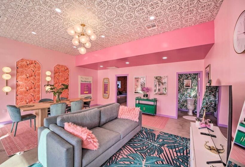 Unique, Themed Tulsa Escape ~ 2 Mi To Downtown!