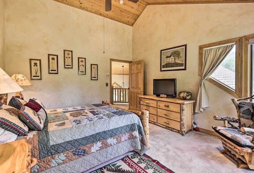 Alpine Escape W/ Mtn Views In Blue River!