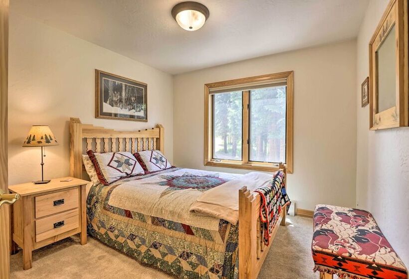 Alpine Escape W/ Mtn Views In Blue River!