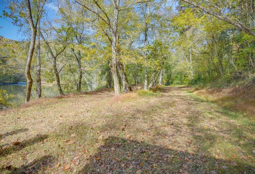 Wnc French Broad Riverwalk Retreat W/ Wifi