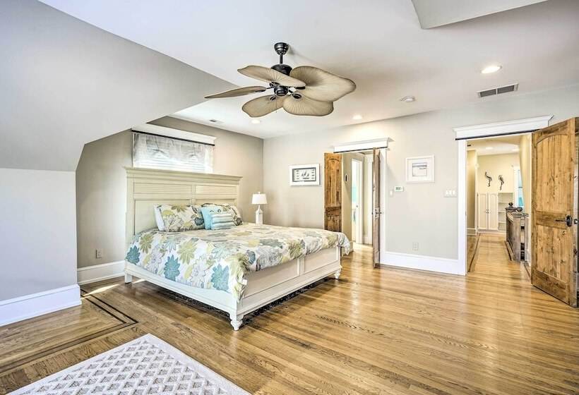 Idyllic Atlantic City Home   1 Block To Beach