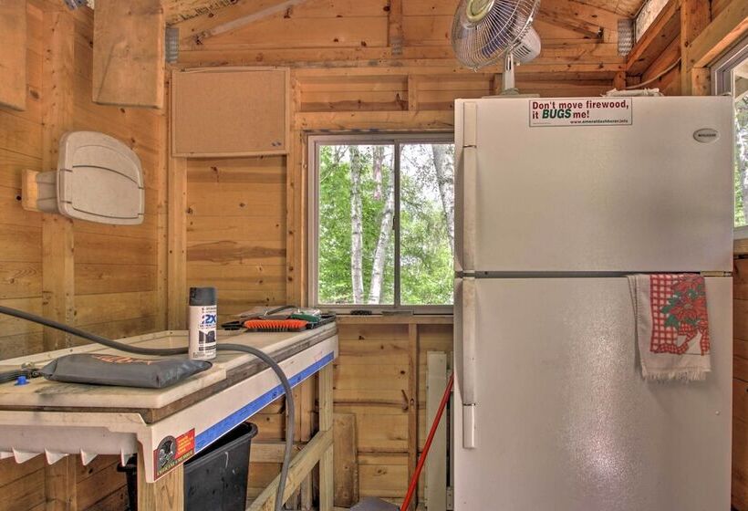 Lakefront Cabin W/ Deck, Games, & Views!