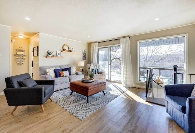 Lakefront Oklahoma Abode   Deck, Fire Pit & Grill