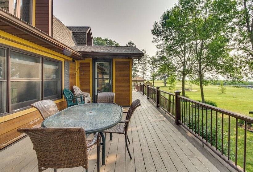 Large Home On Lake Edward W/ Deck & Fire Pit!