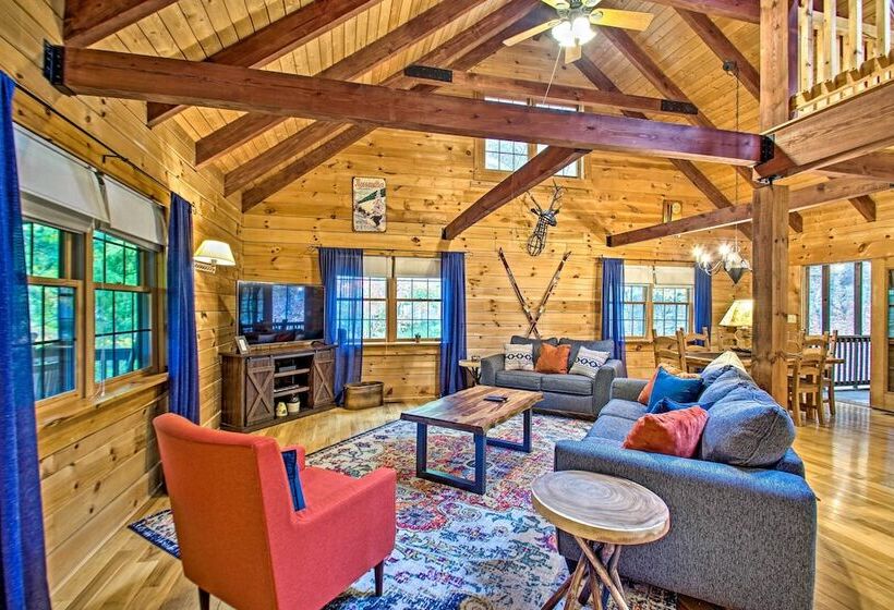 Massanutten Resort Log Cabin W/ Mountain Views!