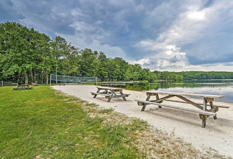 Pet Friendly Home W/ Deck At Big Bass Lake!