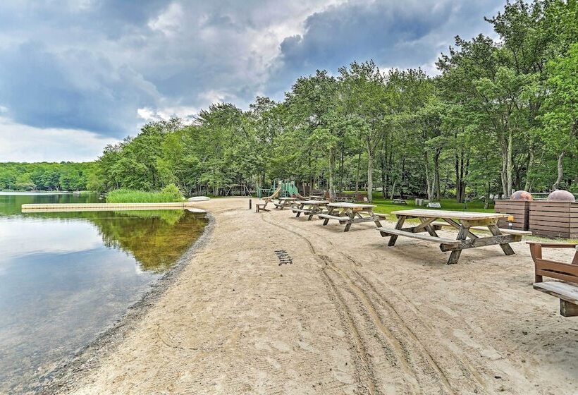 Pet Friendly Home W/ Deck At Big Bass Lake!