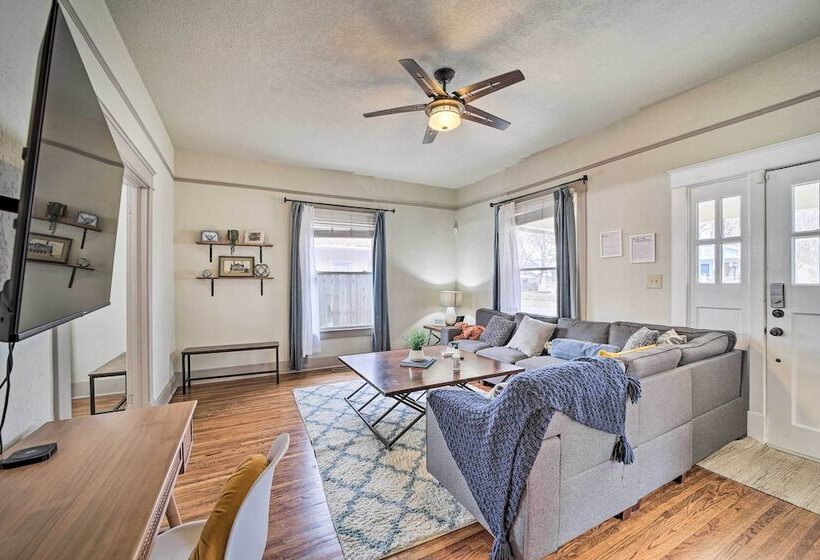 Pet Friendly Tulsa Home, 2 Mi To Downtown!