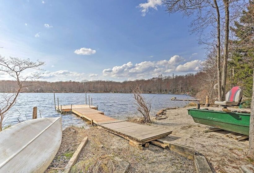 Pocono Lake Paradise W/ Private Beach & Dock!