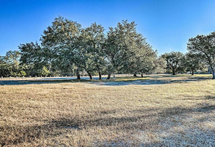1 Mi To Belton Lake: Peaceful Temple Escape!