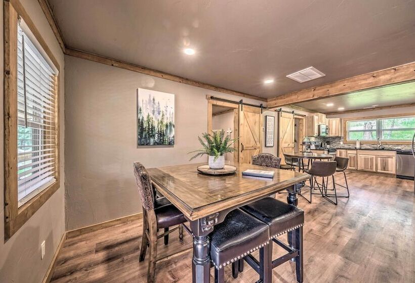 Ruidoso Cabin W/ Patio   Walk To Midtown!
