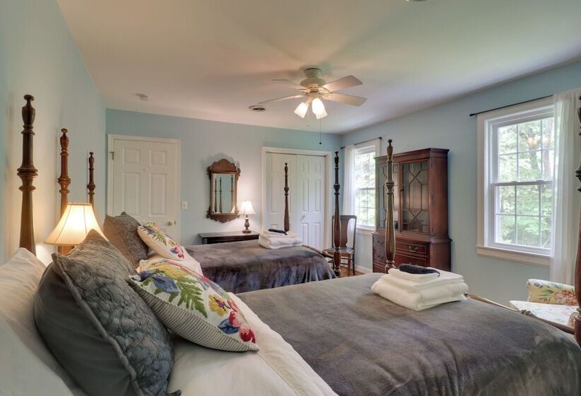 Rural And Spacious Virginia Home On ~ 2 Acres!