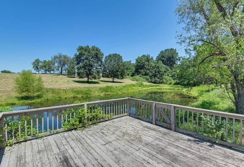 Lebanon Family Getaway W/ Pool, Bikes & Trails!