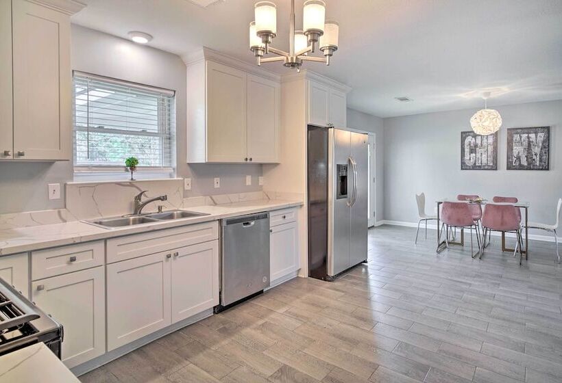 Updated Baton Rouge Home W/ Grill ~ 10 Mi To Dtwn!