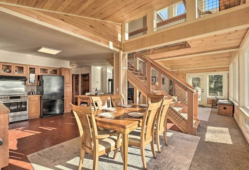 Oceanfront Frenchman Bay Home: Stunning View!