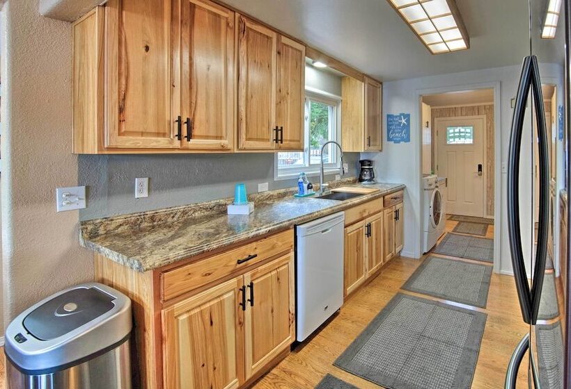 Waterfront North Bend Home: 9 Miles Into Town