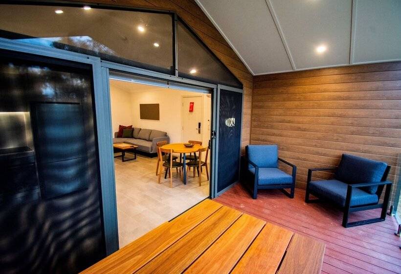 هتل Alivio Tourist Park Canberra