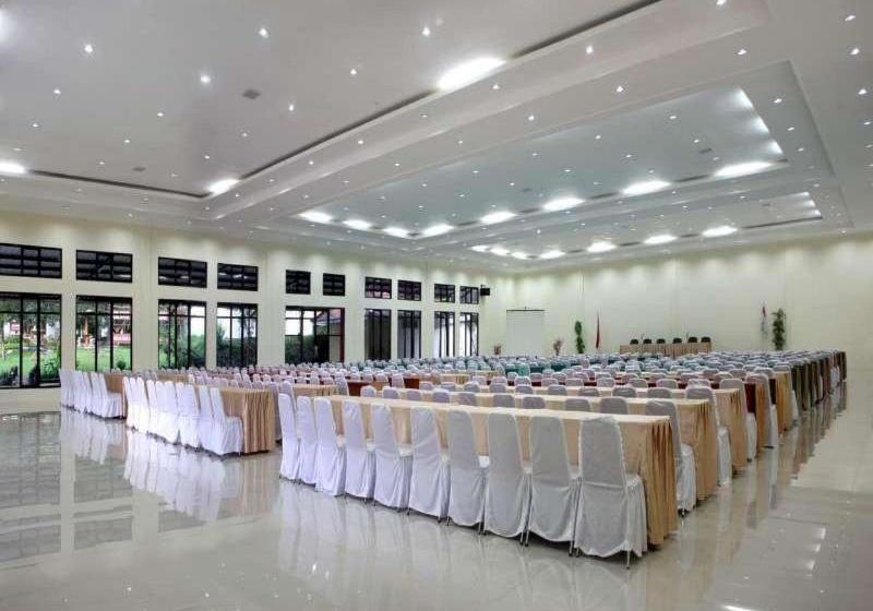 فندق Ciloto Indah Permai