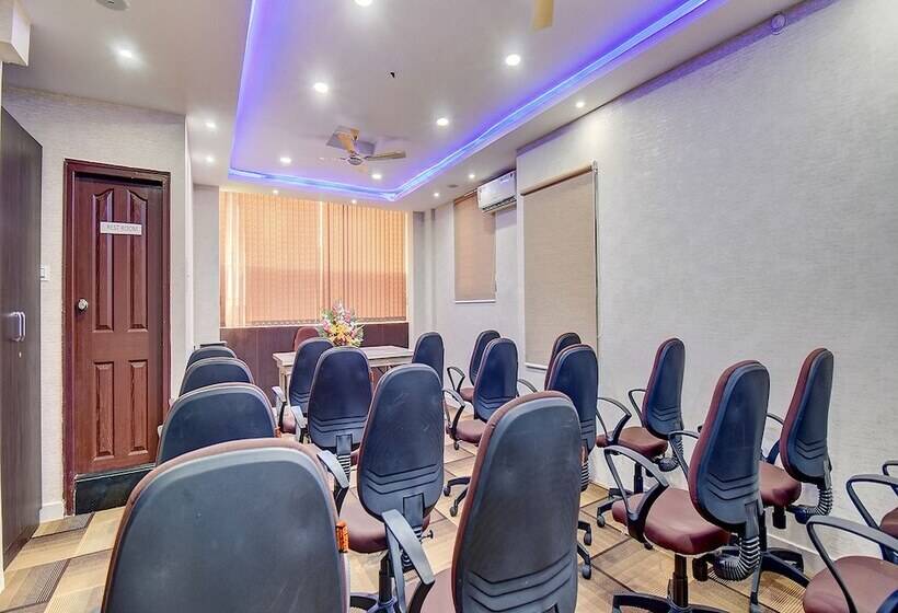 Fabhotel Rms Comforts   Nr Yeshwantpur Railway Station