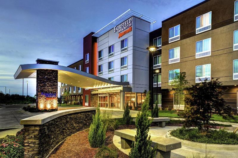 هتل Fairfield Inn & Suites By Marriott Lansing At Eastwood