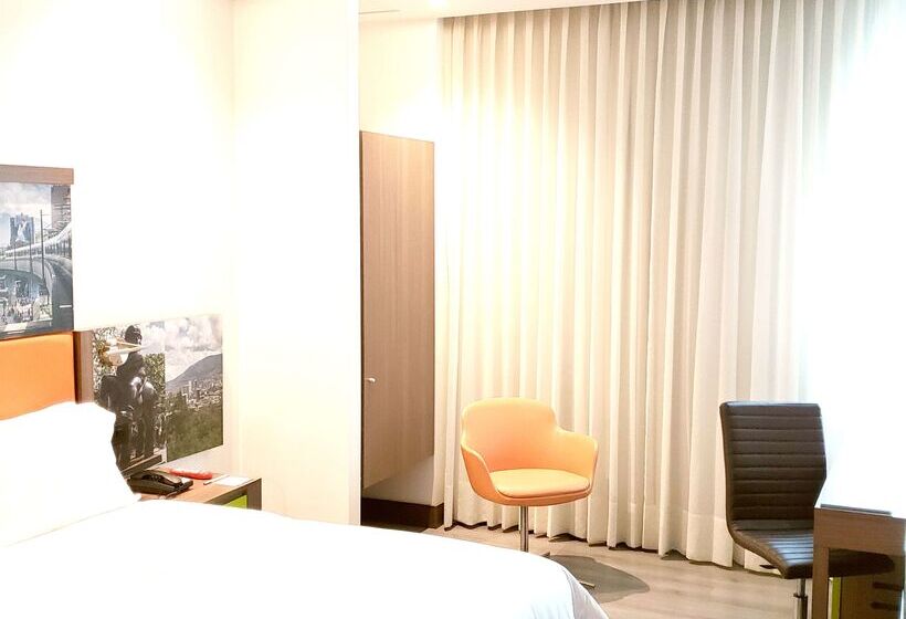 هتل Hampton By Hilton Bucaramanga