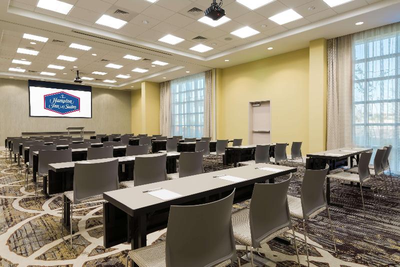 فندق Hampton Inn & Suites Tampa Airport Avion Park Westshore