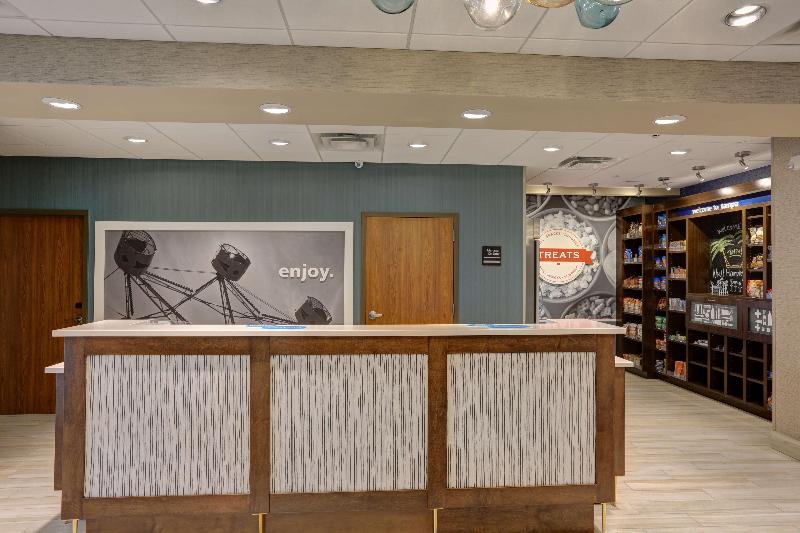 בית מלון כפרי Hampton Inn & Suites Tampa Busch Gardens Area