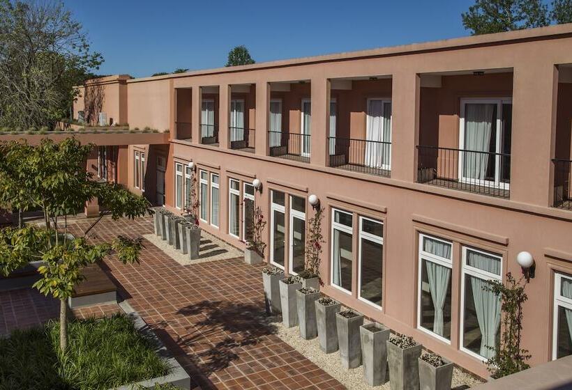 Hotel Howard Johnson Chascomus