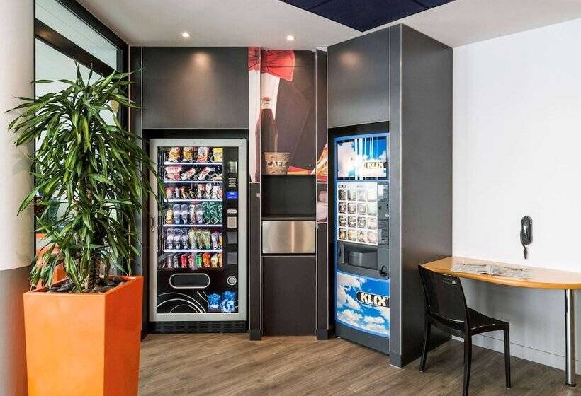 בית מלון כפרי Ibis Budget Marne La Vallee Val D Europe